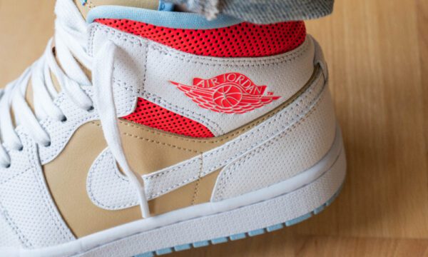 נעלי נייק אייר ג'ורדן | Nike Air Jordan 1 Mid Se Sesame