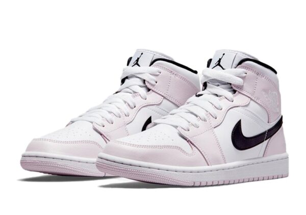 נעלי נייק אייר ג'ורדן | Nike Air Jordan 1 Mid Barely Rose