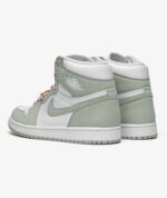 נעלי נייק אייר ג'ורדן | Nike Air Jordan 1 High OG Seafoam