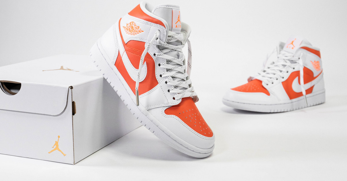 נעלי נייק אייר ג'ורדן | Nike Air Jordan 1 Mid SE Bright Citrus