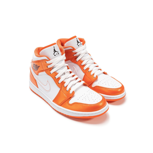 נעלי נייק אייר ג'ורדן | Nike Air Jordan 1 Mid Se Electro Orange