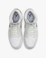 נעלי נייק אייר ג'ורדן | Nike Air Jordan 1 Mid Appears