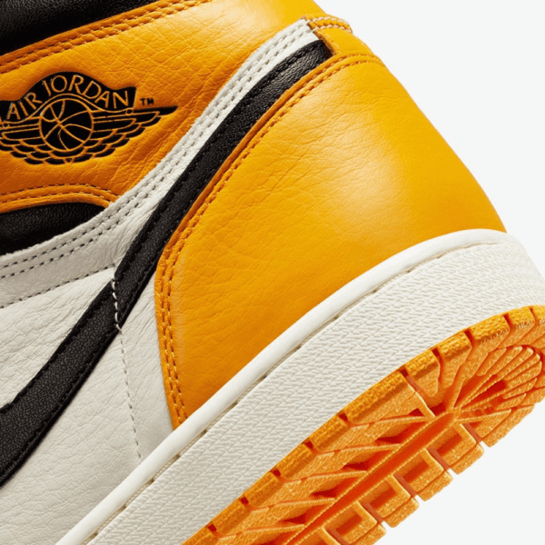 נעלי נייק אייר ג'ורדן | Nike Air Jordan 1 Retro High OG Yellow Toe