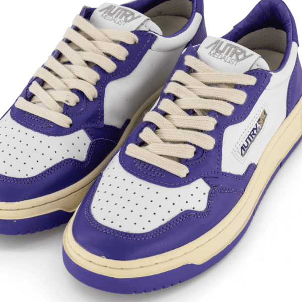 נעלי Autry Medalist Low Sneakers White Purple
