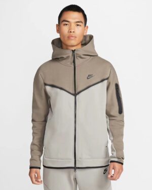 בגדי Nike Sportswear Tech Fleece - סווטשירט